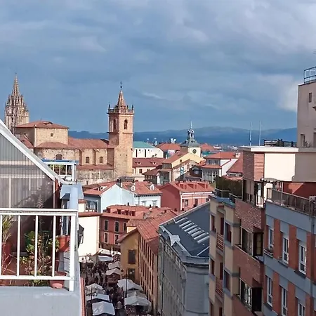 Appartamento ático Quintana I - Con Terraza, Vistas A La Ciudad, En El Centro, Con Wifi Y Garaje Oviedo