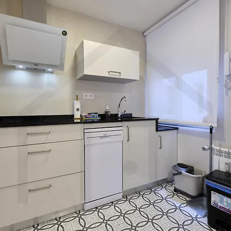 ático Quintana I - Con Terraza, Vistas A La Ciudad, En El Centro, Con Wifi Y Garaje Appartamento