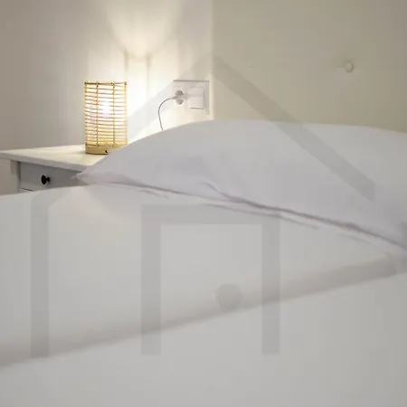 ático Quintana I - Con Terraza, Vistas A La Ciudad, En El Centro, Con Wifi Y Garaje Oviedo