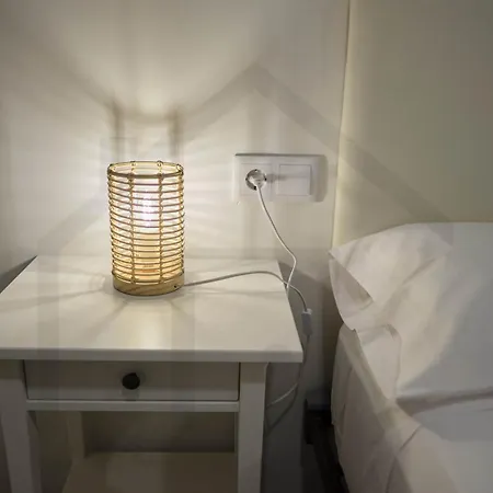 ático Quintana I - Con Terraza, Vistas A La Ciudad, En El Centro, Con Wifi Y Garaje * Oviedo